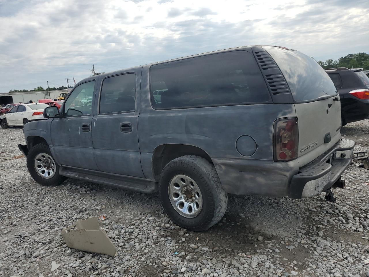 2002 Chevrolet Suburban - Фото 2