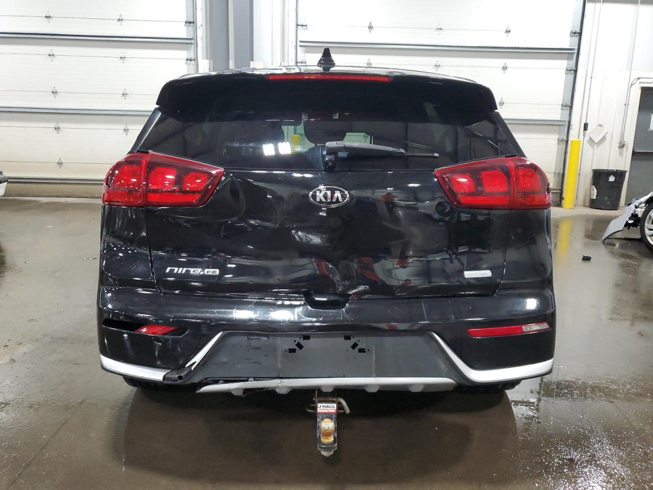 2017 Kia Niro Fe - Image 6