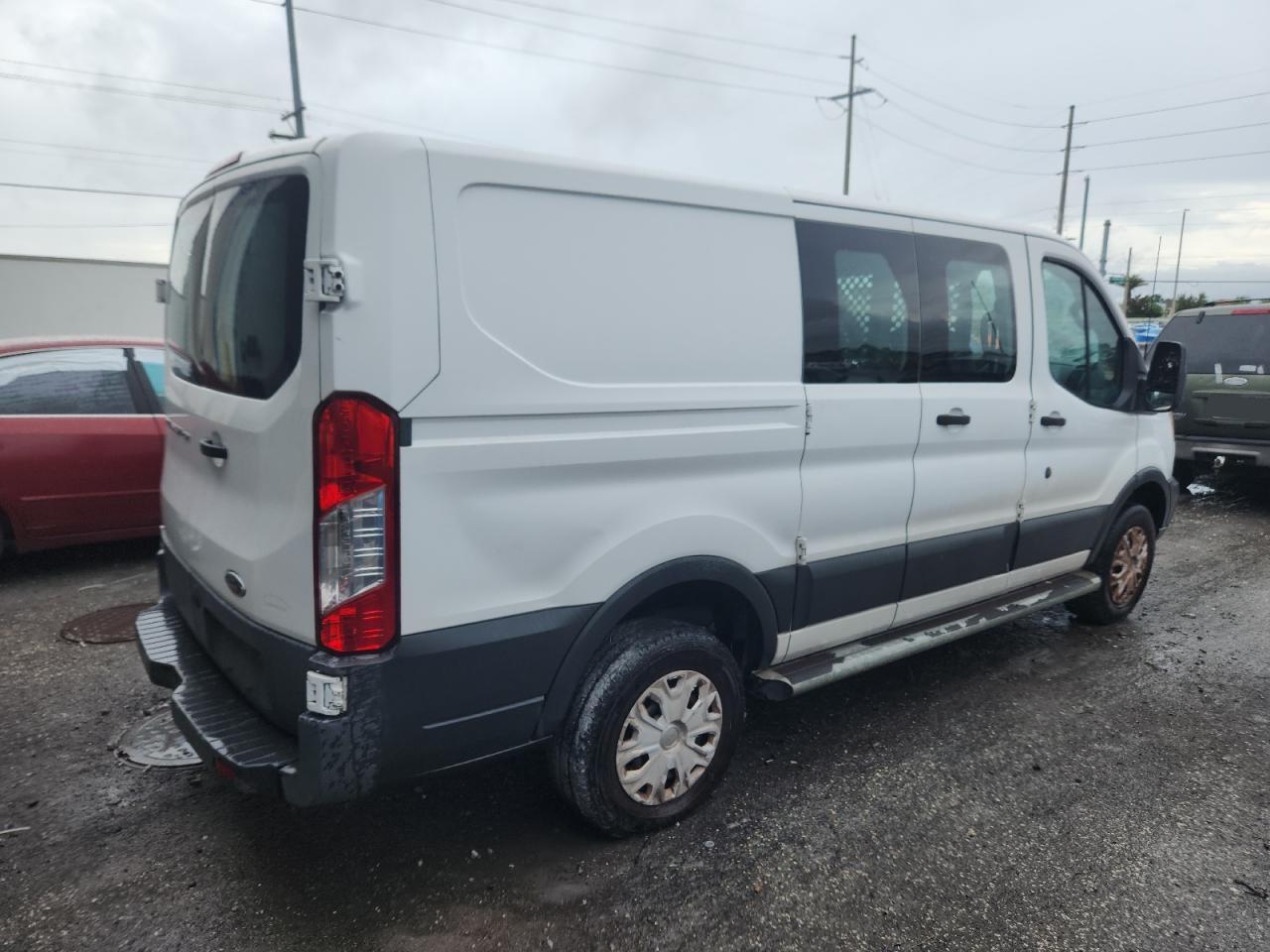 2016 Ford Transit Cargo Van T- - Фото 3