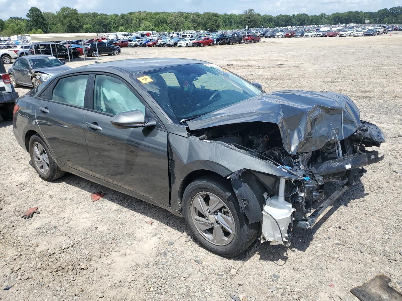 2024 Hyundai Elantra Se - Фото 4