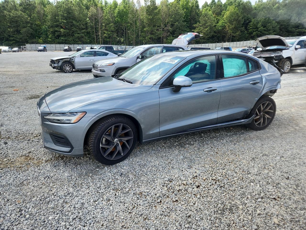 2020 Volvo S60 T5 Momentum