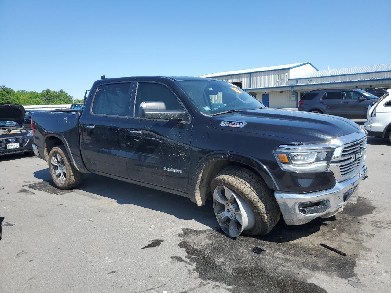 2022 Ram 1500 Laramie - Фото 4