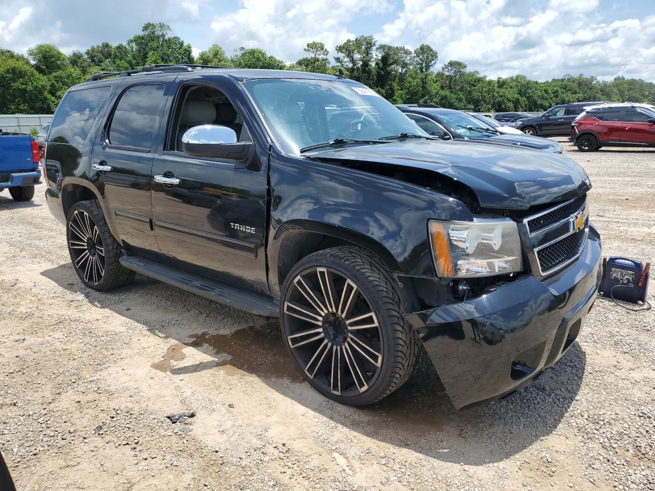 2013 Chevrolet Tahoe C1500 Lt - Image 4