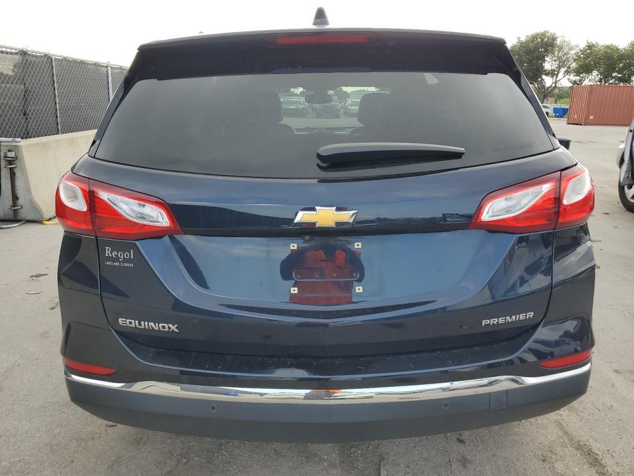 2020 Chevrolet Equinox Premier - Image 6