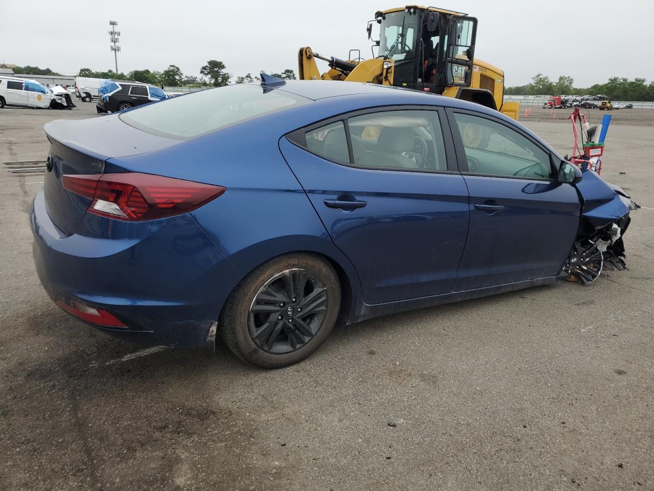 2020 Hyundai Elantra Sel - Image 3