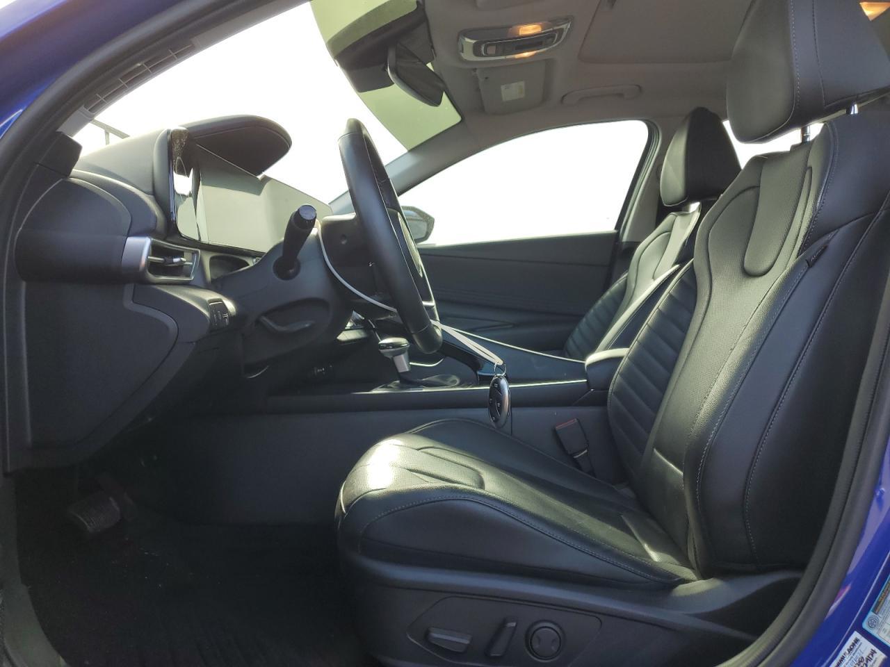 2024 Hyundai Elantra Limited - Image 7