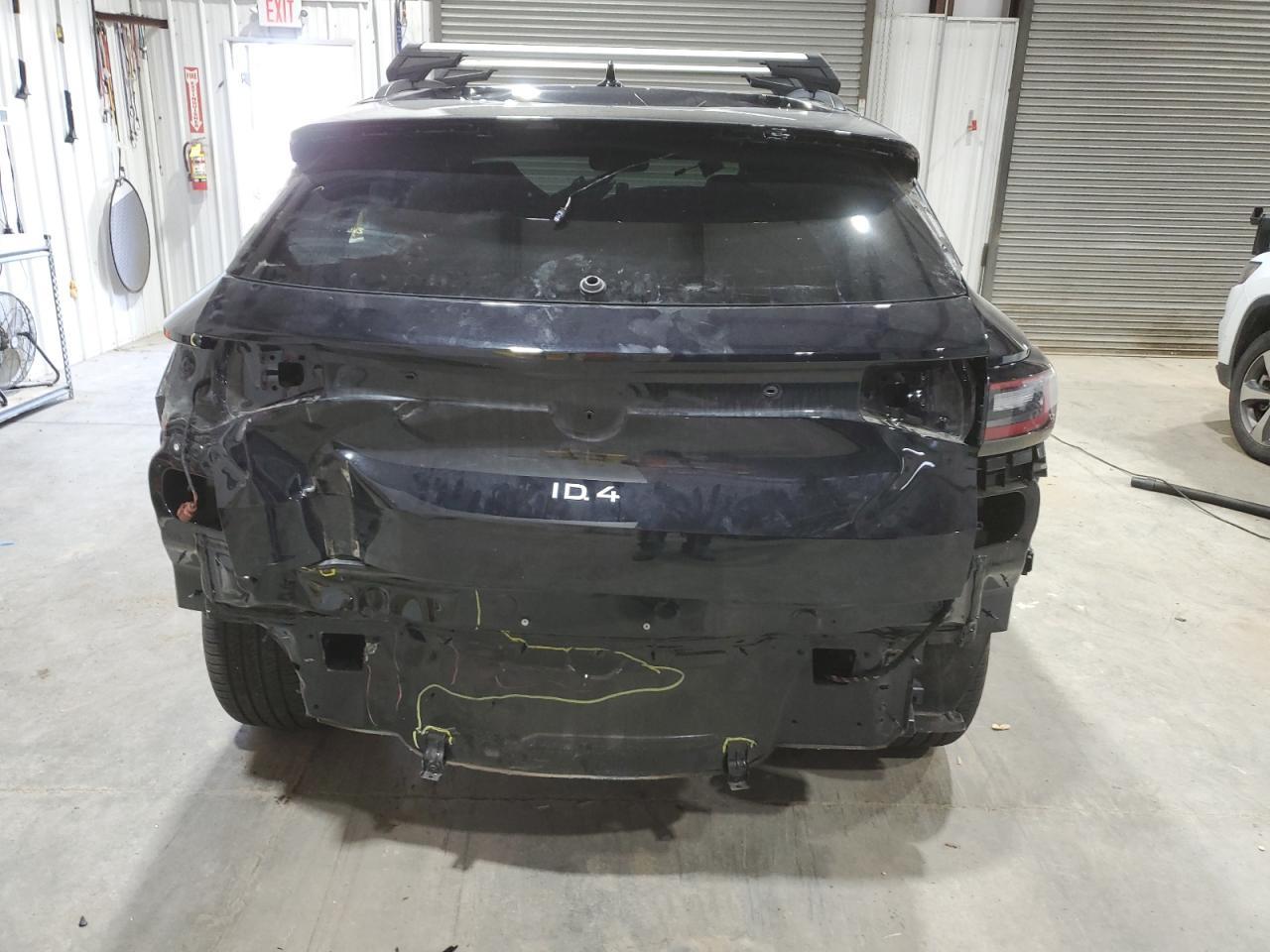 2023 Volkswagen Id.4 Pro S - Image 6