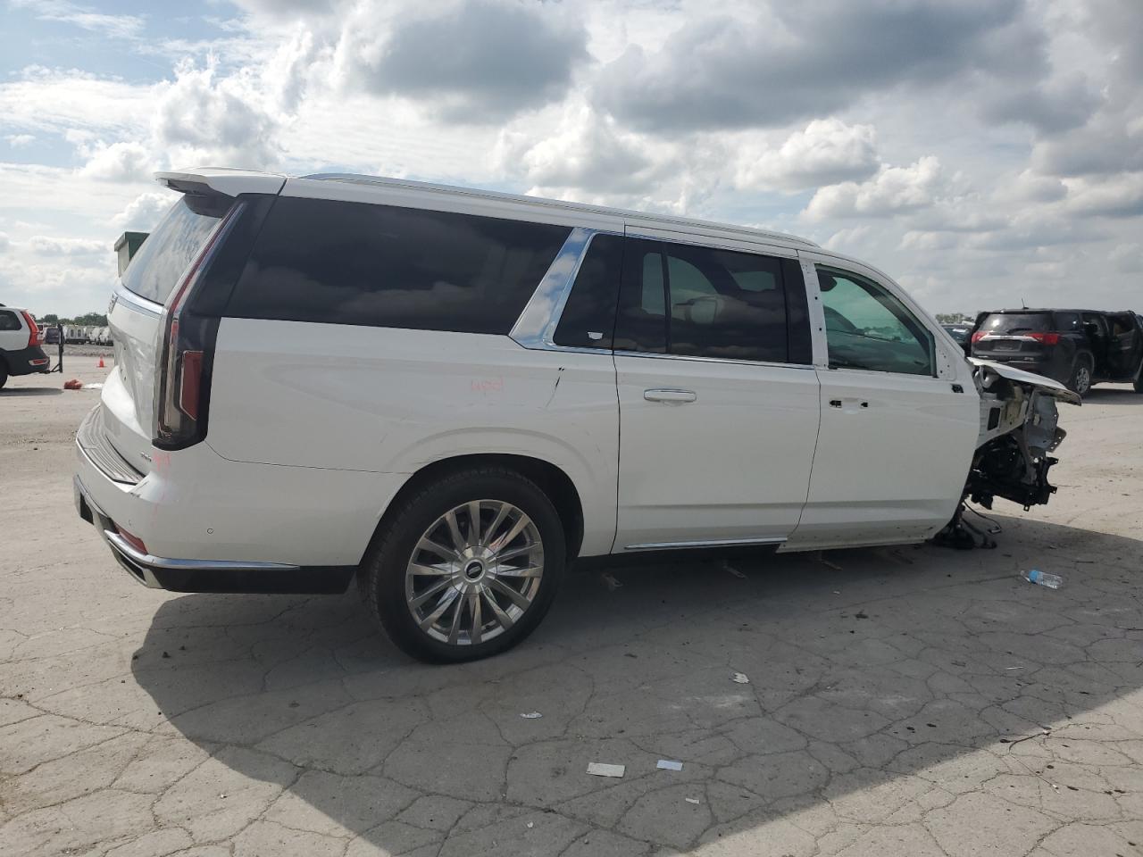 2021 Cadillac Escalade Esv Premium Luxury - Image 3