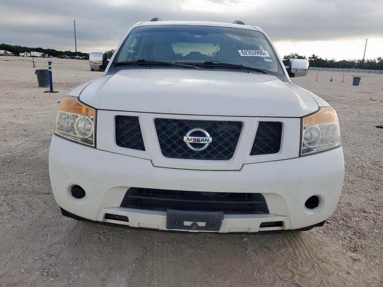 2011 Nissan Armada Sv - Фото 5