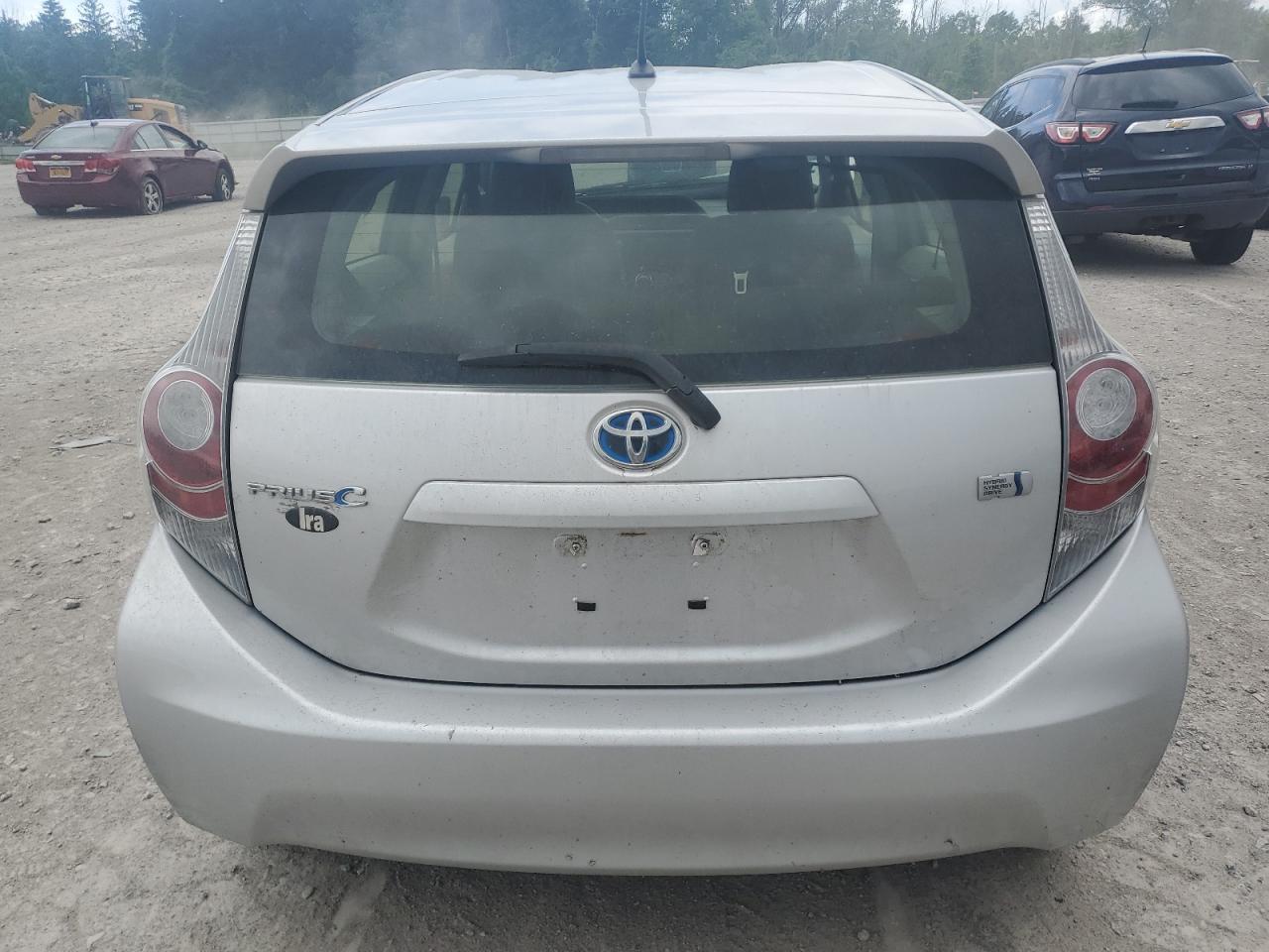 2014 Toyota Prius C - Image 6