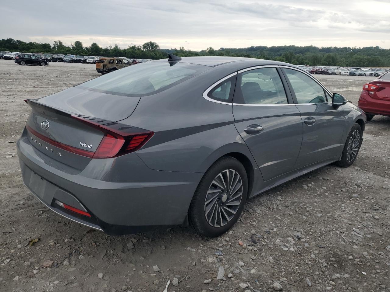 2023 Hyundai Sonata Hybrid - Фото 3