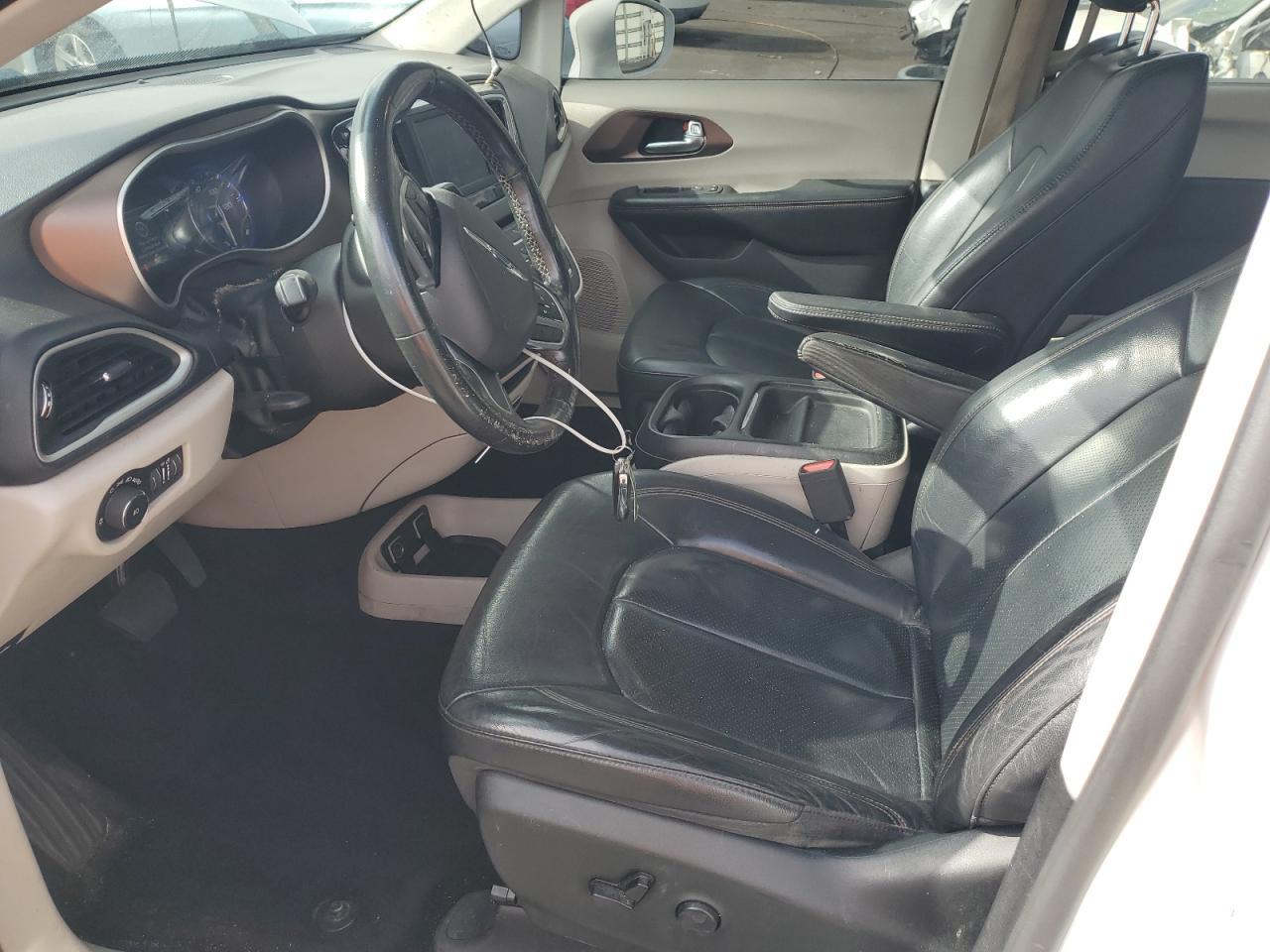 2019 Chrysler Pacifica Touring L - Фото 7