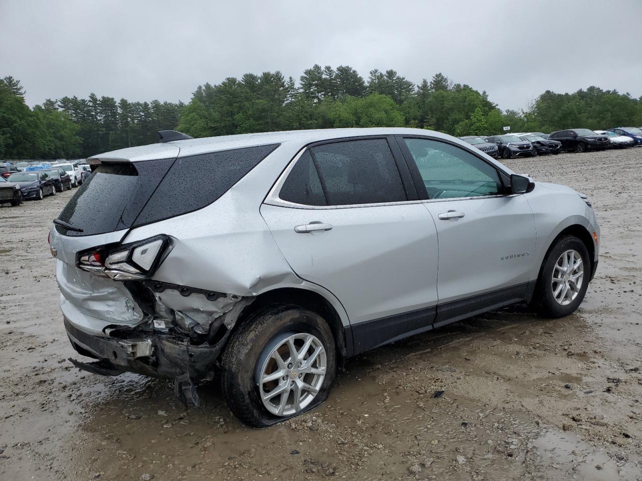2022 Chevrolet Equinox Lt - Фото 3