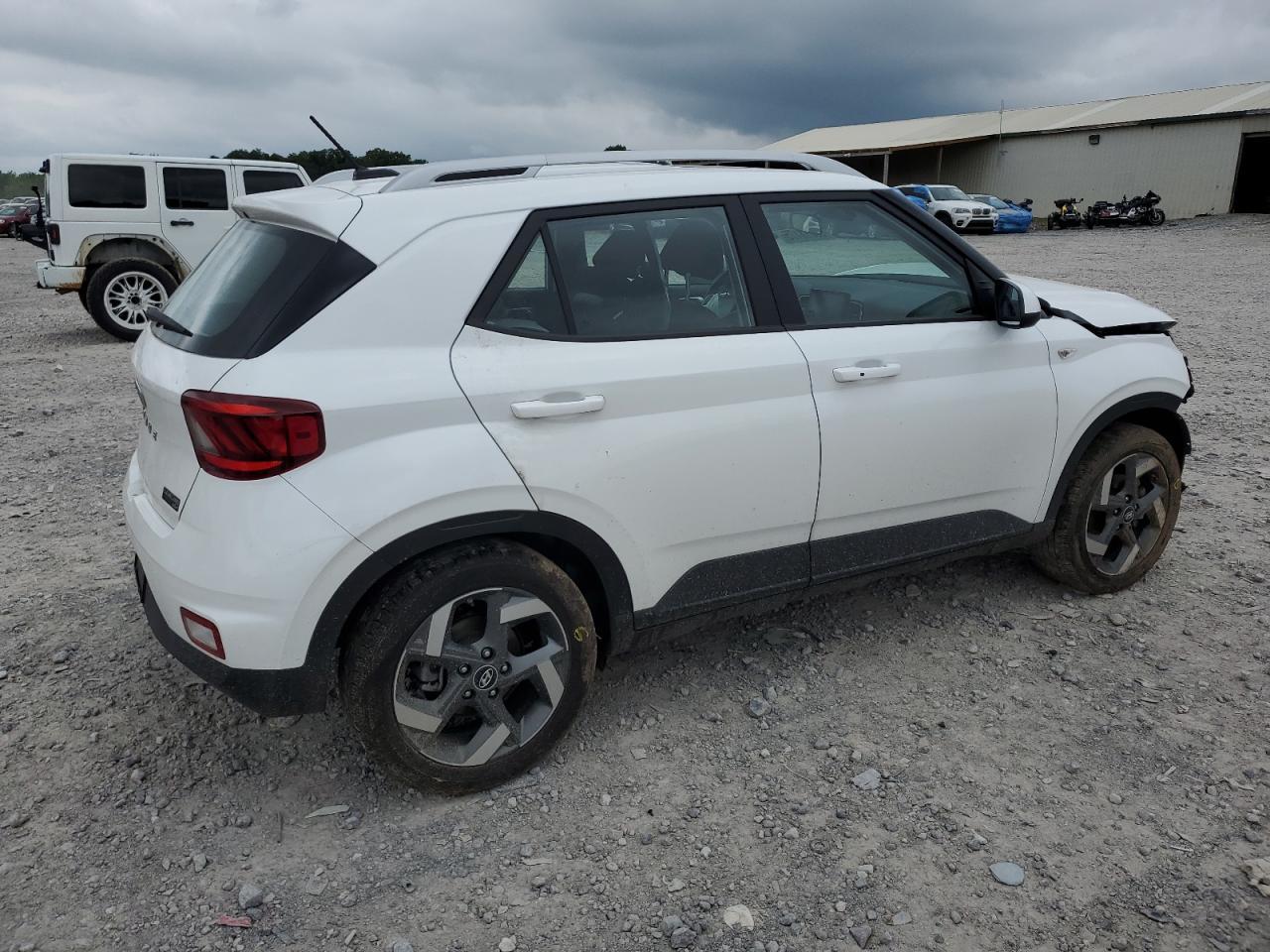 2024 Hyundai Venue Sel - Фото 3