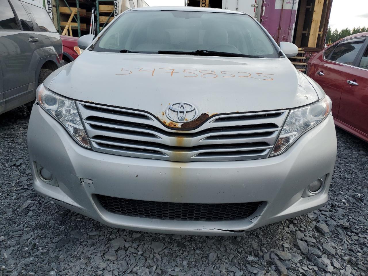 2011 Toyota Venza - Image 5