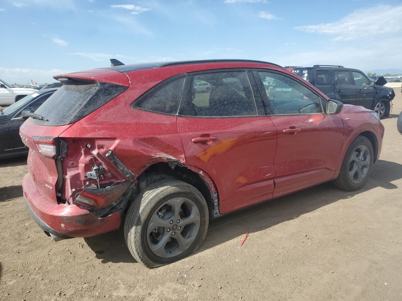 2024 Ford Escape St Line - Image 3