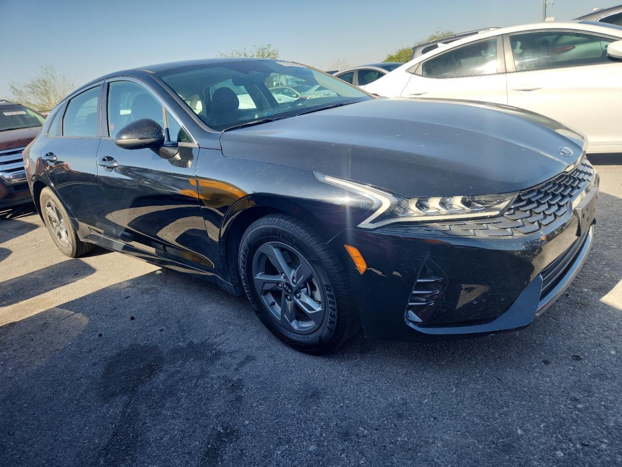 2021 Kia K5 Lx - Image 4