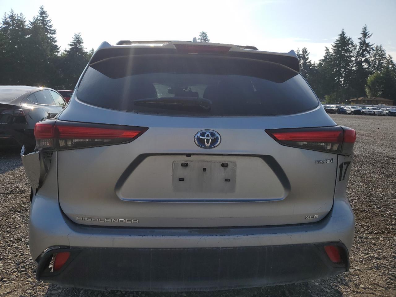 2021 Toyota Highlander Hybrid Xle - Image 6