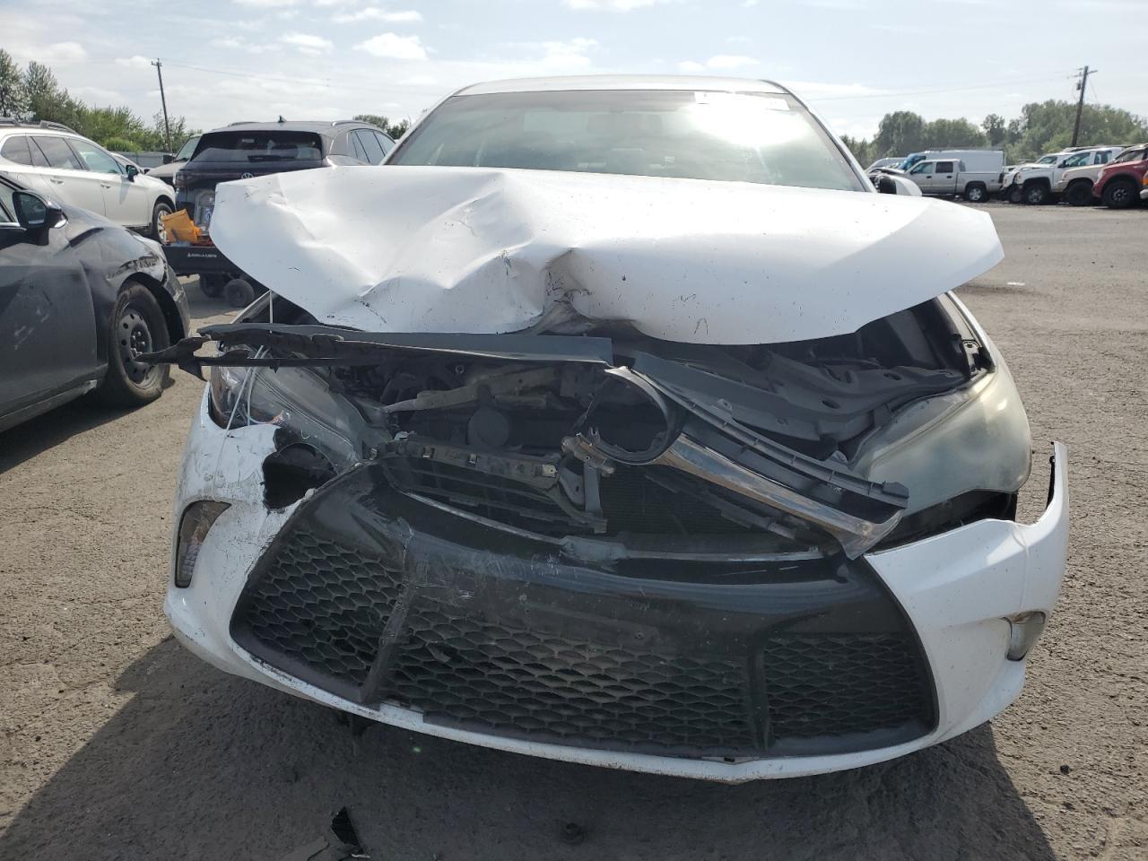 2015 Toyota Camry Le - Фото 5
