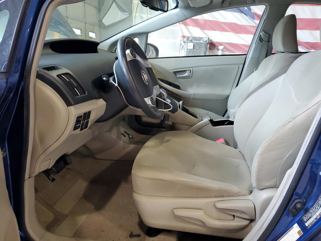 2010 Toyota Prius - Image 7
