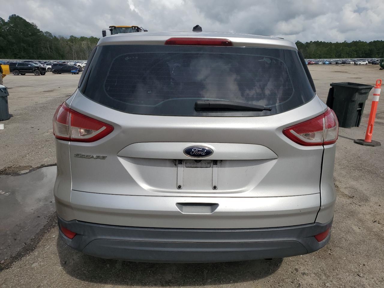 2016 Ford Escape S - Фото 6