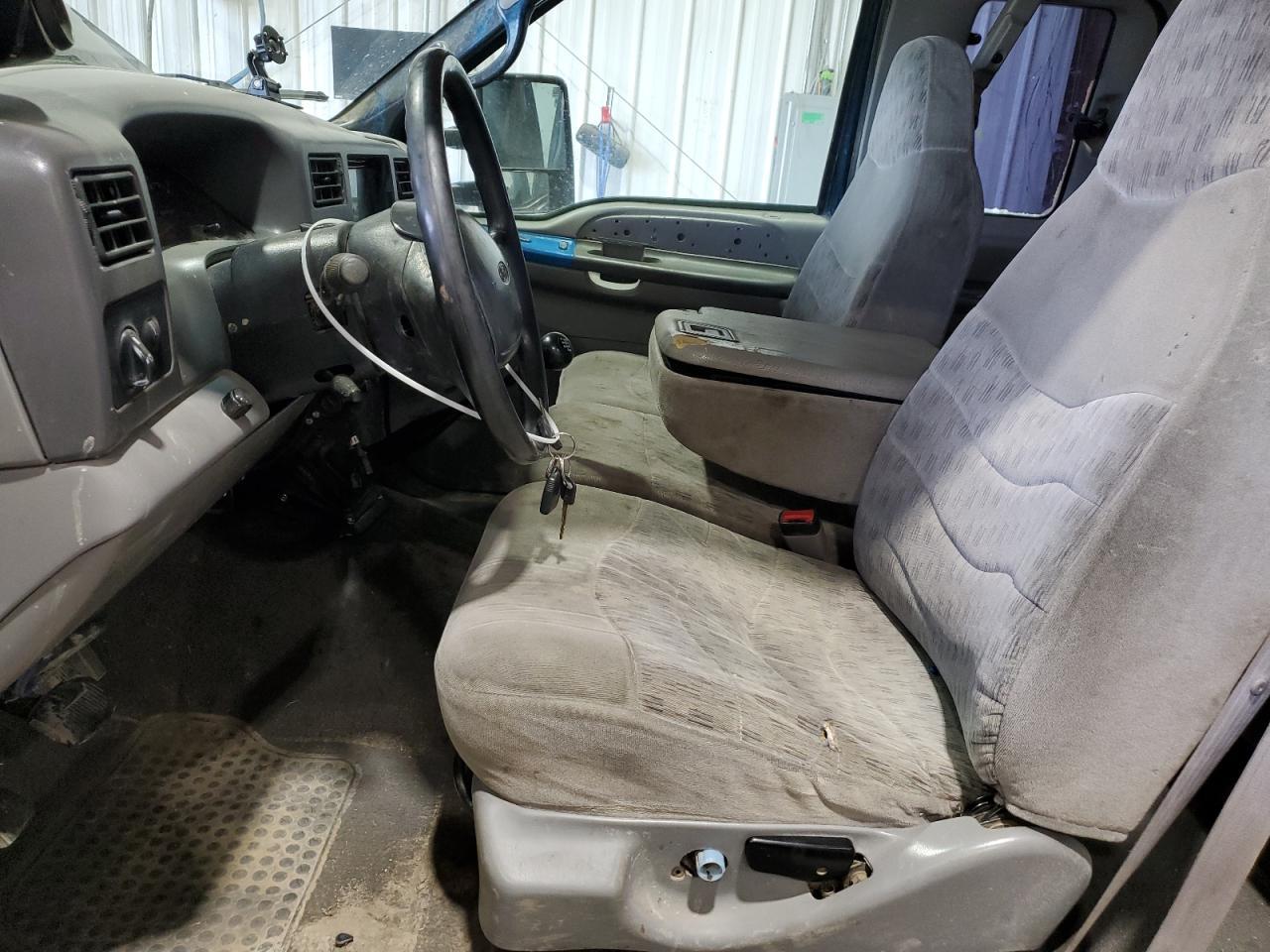 1999 Ford F250 Super Duty - Image 7