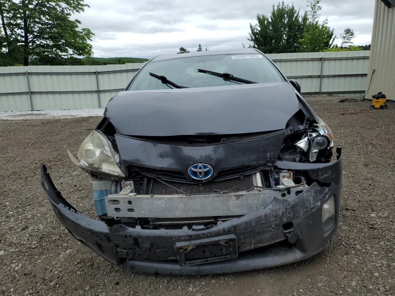 2011 Toyota Prius - Image 5