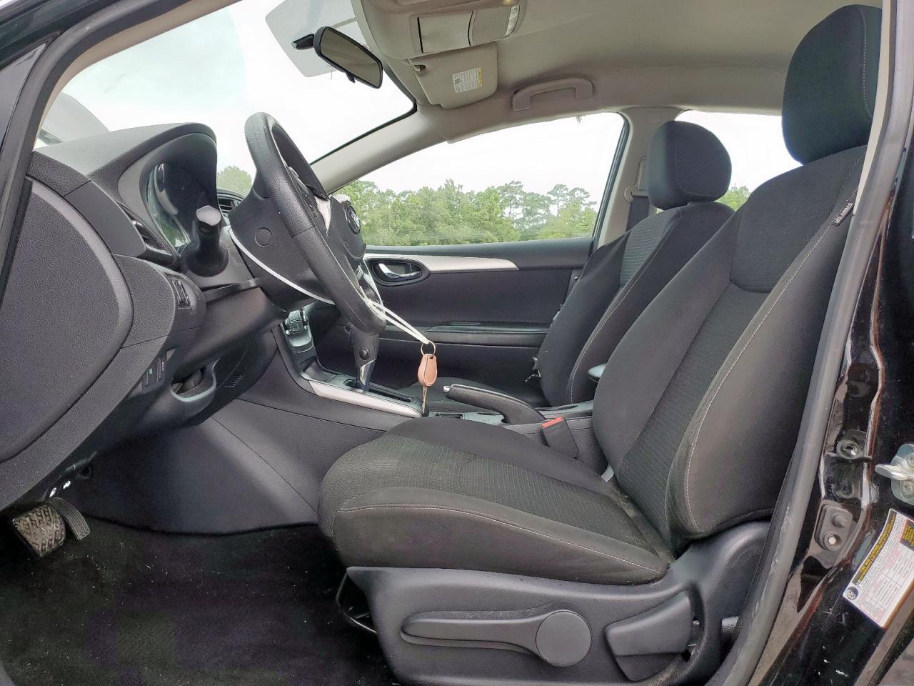 2019 Nissan Sentra S - Image 7