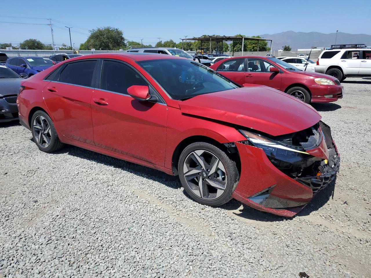 2022 Hyundai Elantra Limited - Image 4