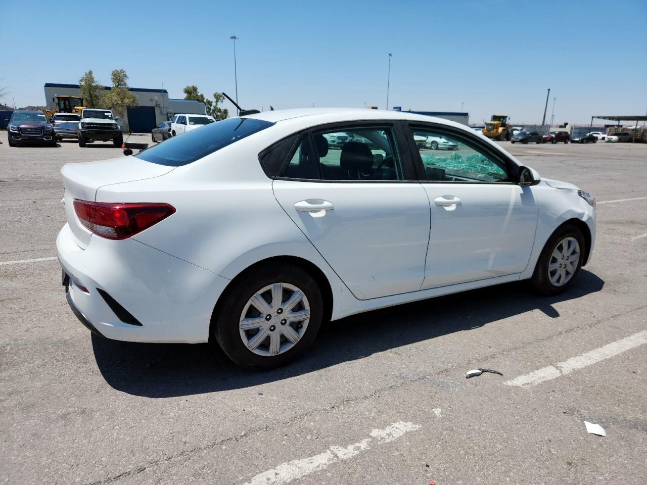 2023 Kia Rio Lx - Image 3