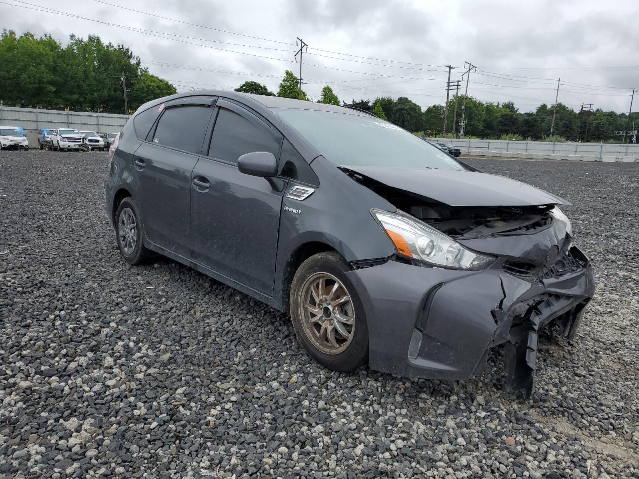 2015 Toyota Prius V - Фото 4