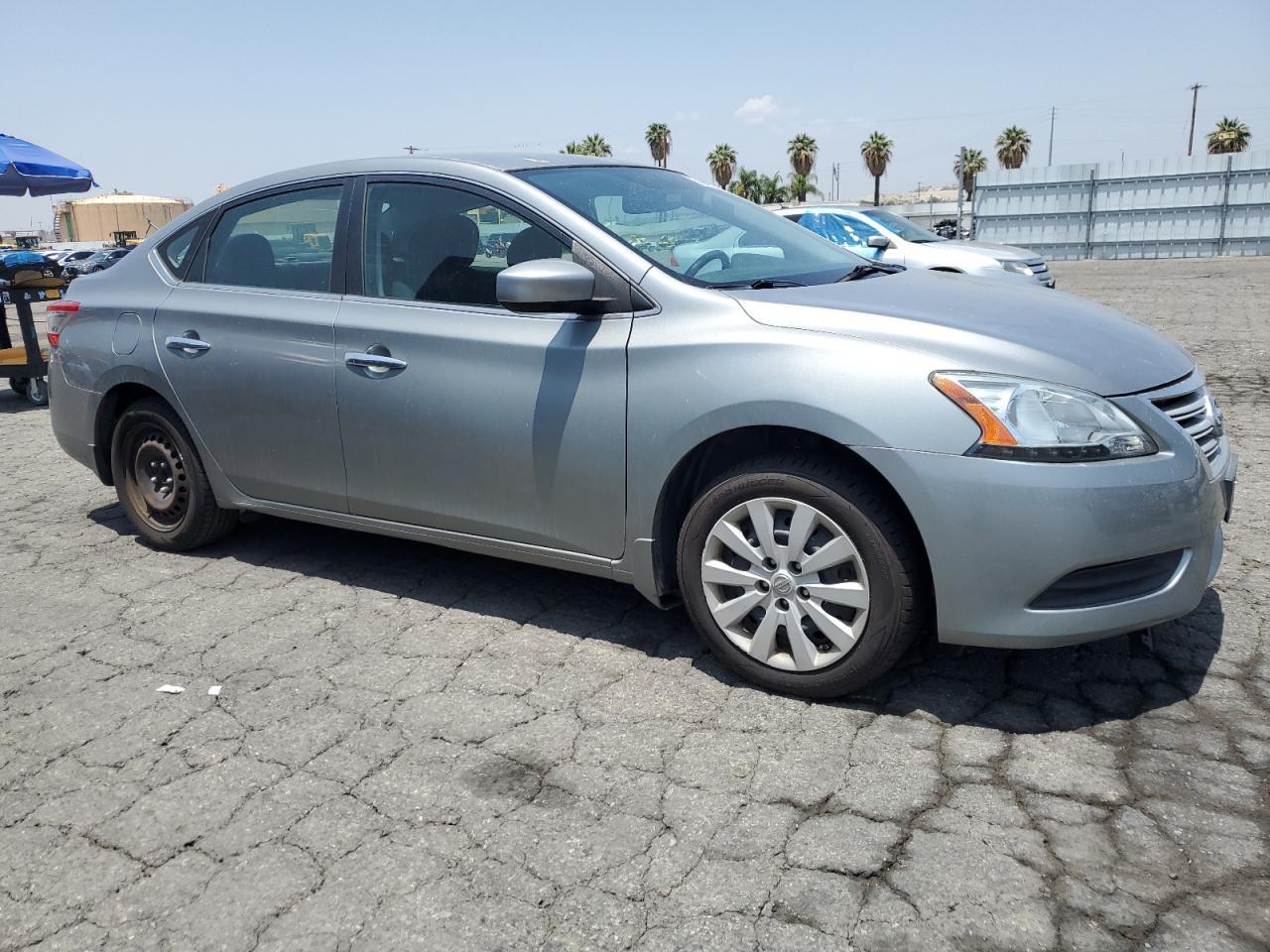 2014 Nissan Sentra S - Фото 4