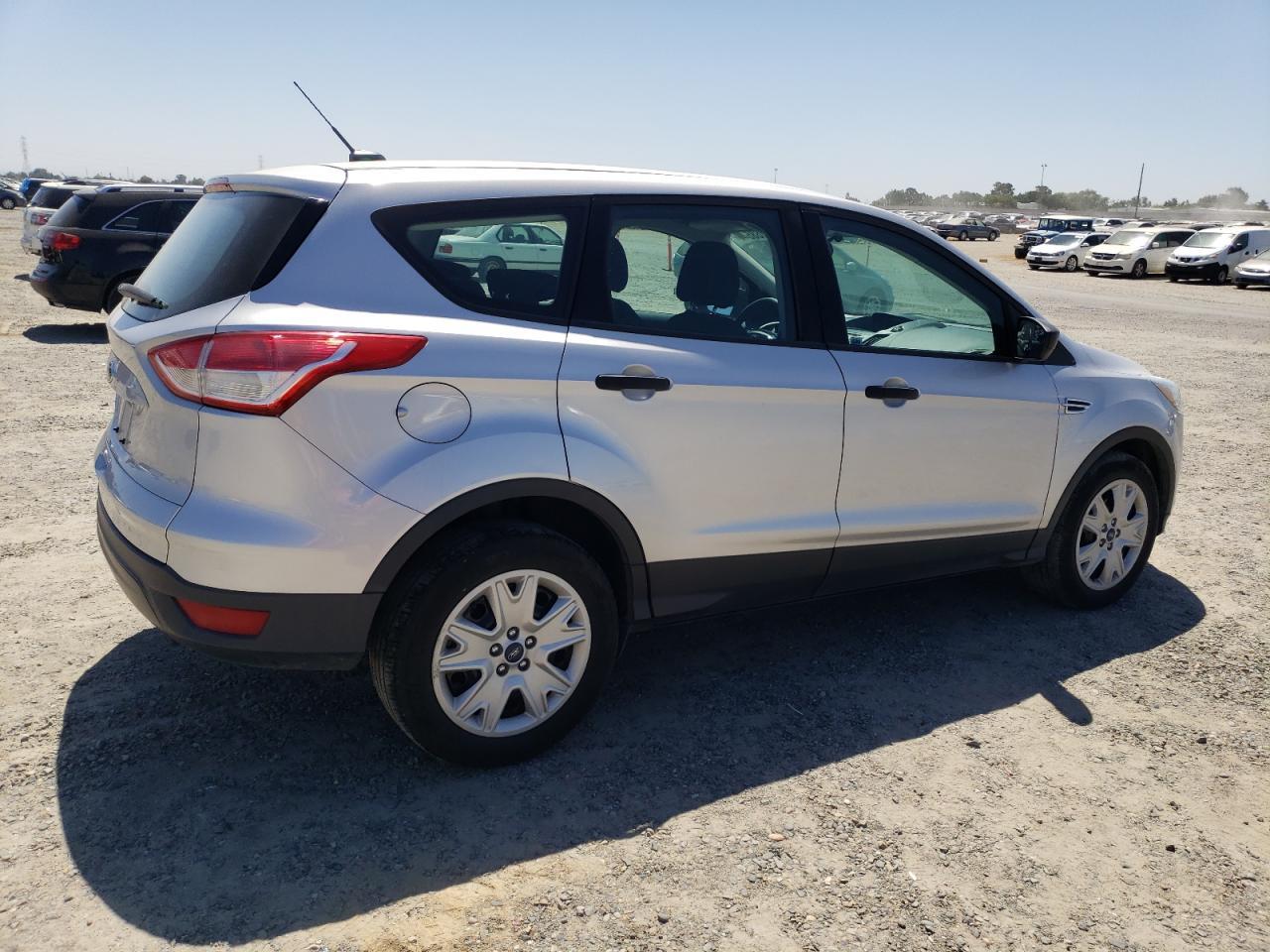 2016 Ford Escape S - Фото 3
