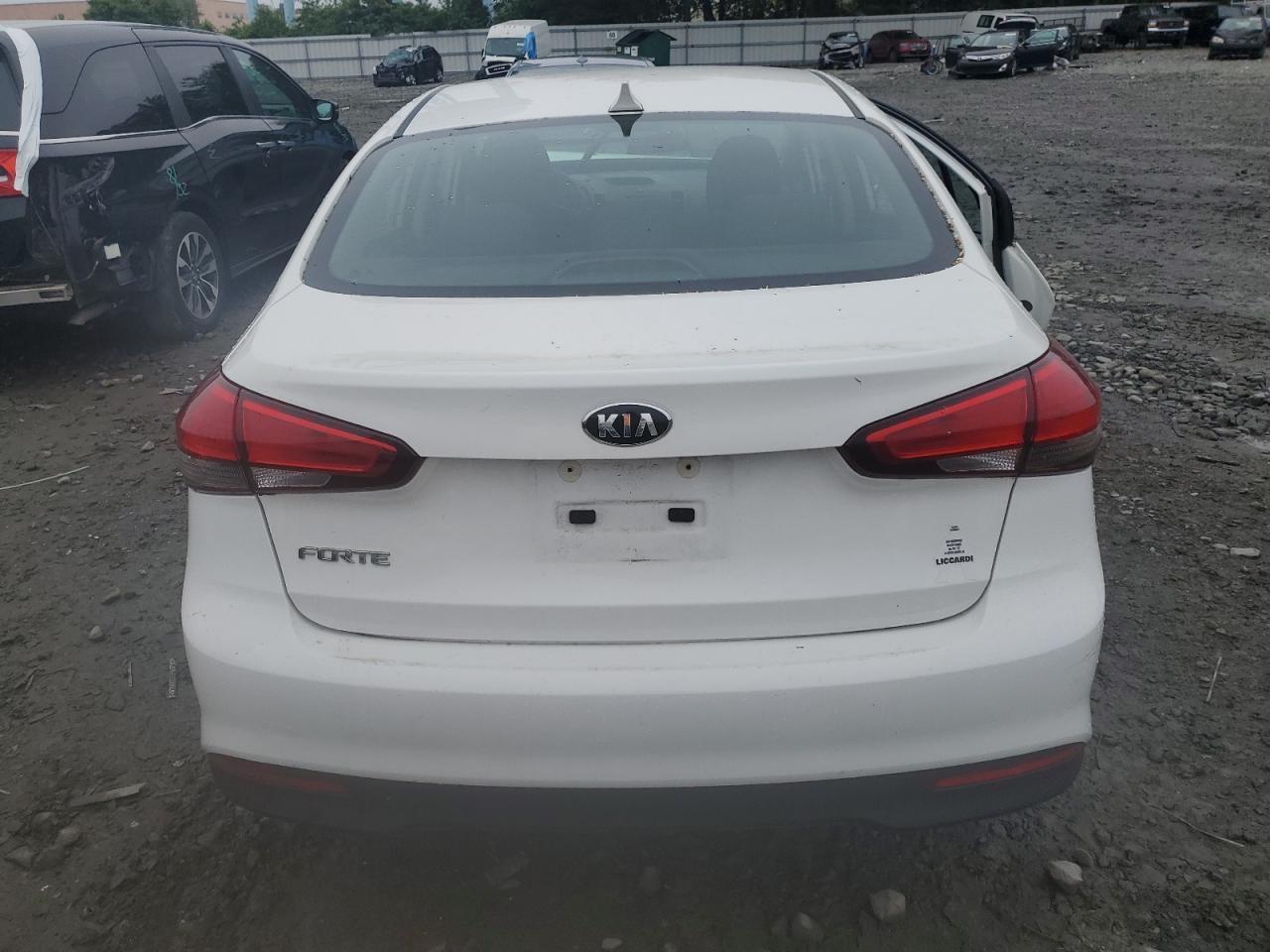 2018 Kia Forte Lx - Image 6