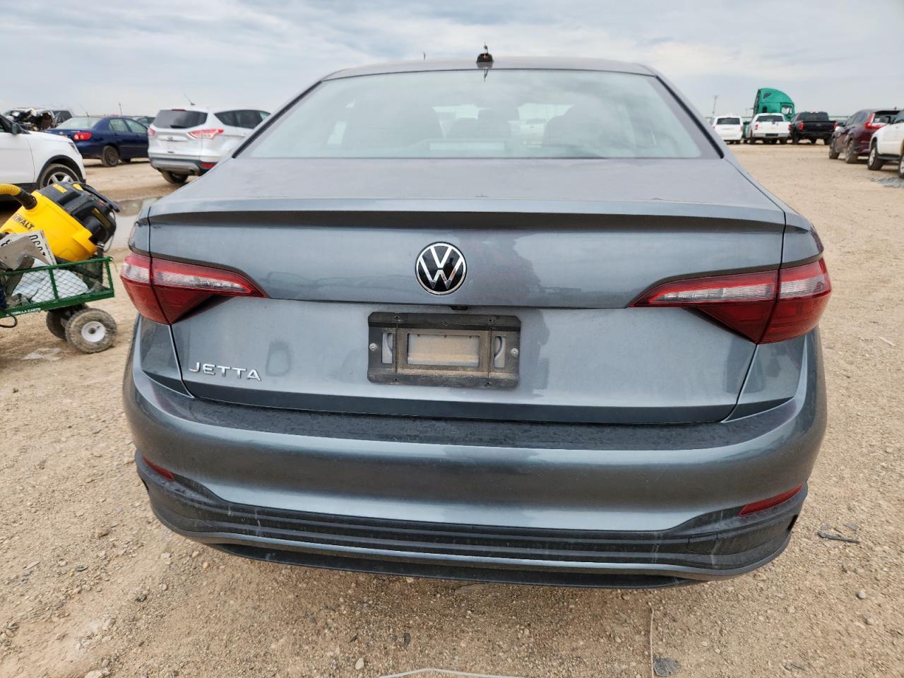 2022 Volkswagen Jetta S - Фото 6