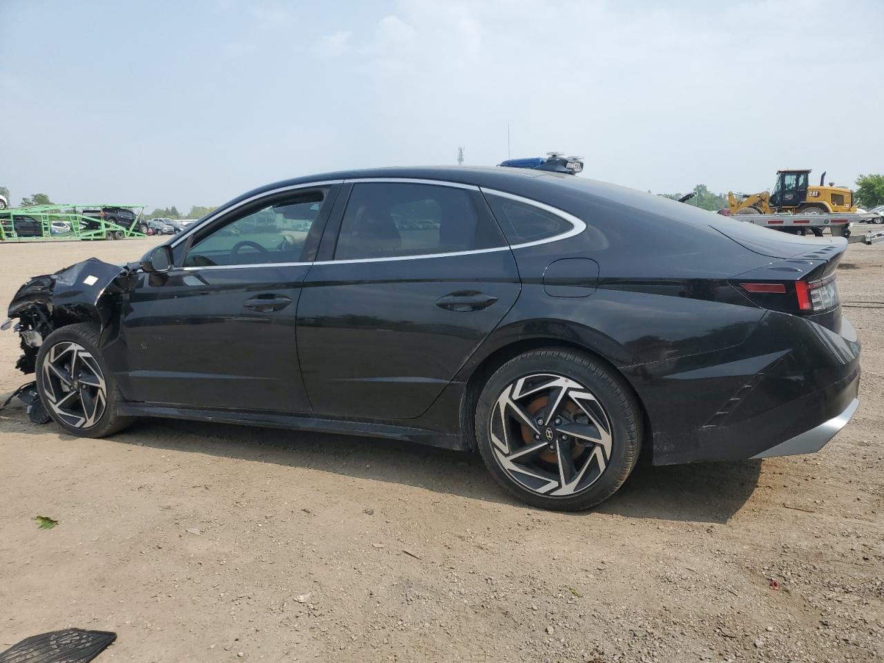 2025 Hyundai Sonata Preferred-Trend - Image 2