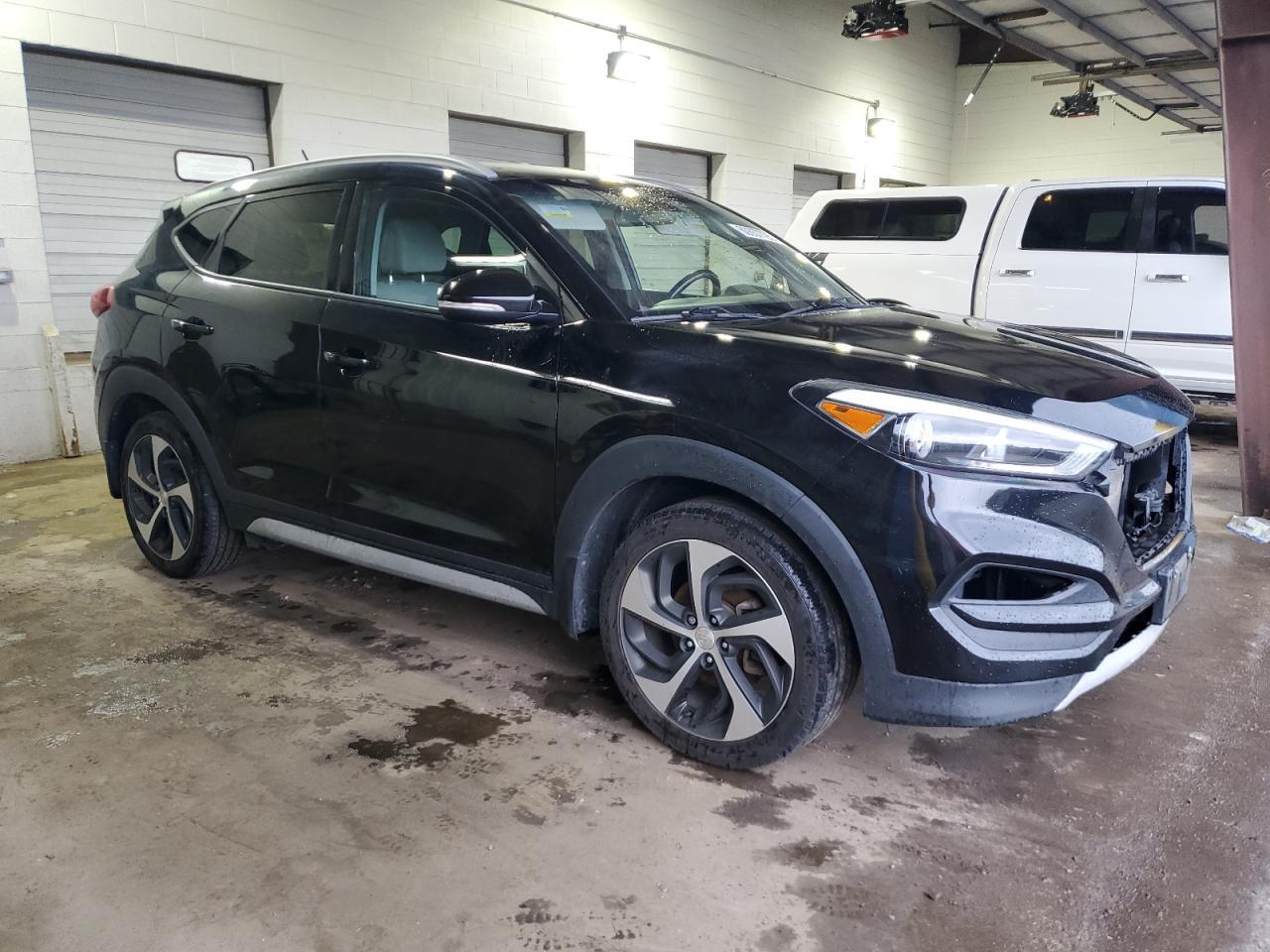 2017 Hyundai Tucson Limited - Фото 4