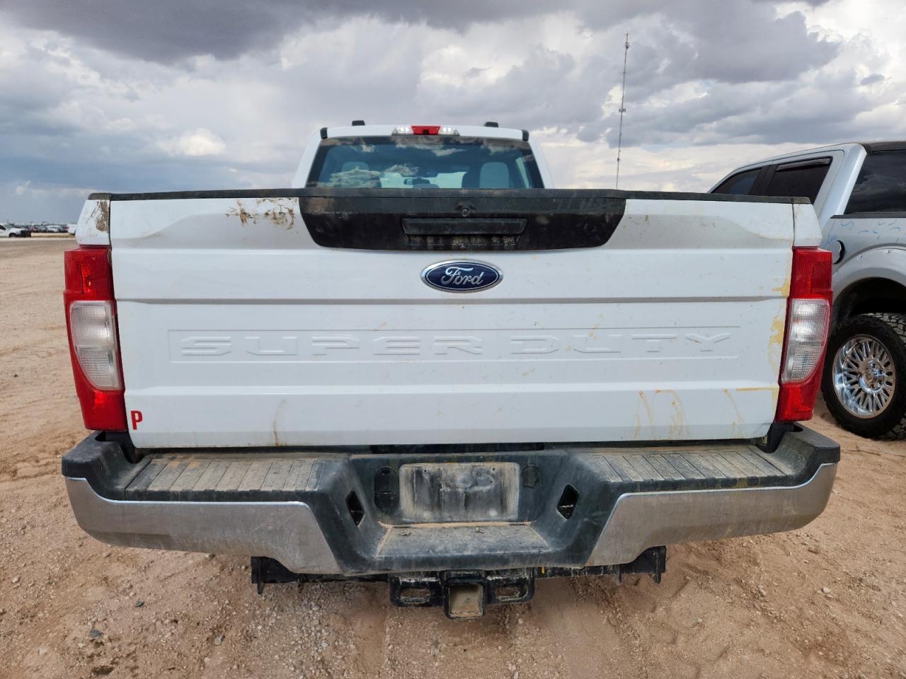 2022 Ford F250 Super Duty - Image 6