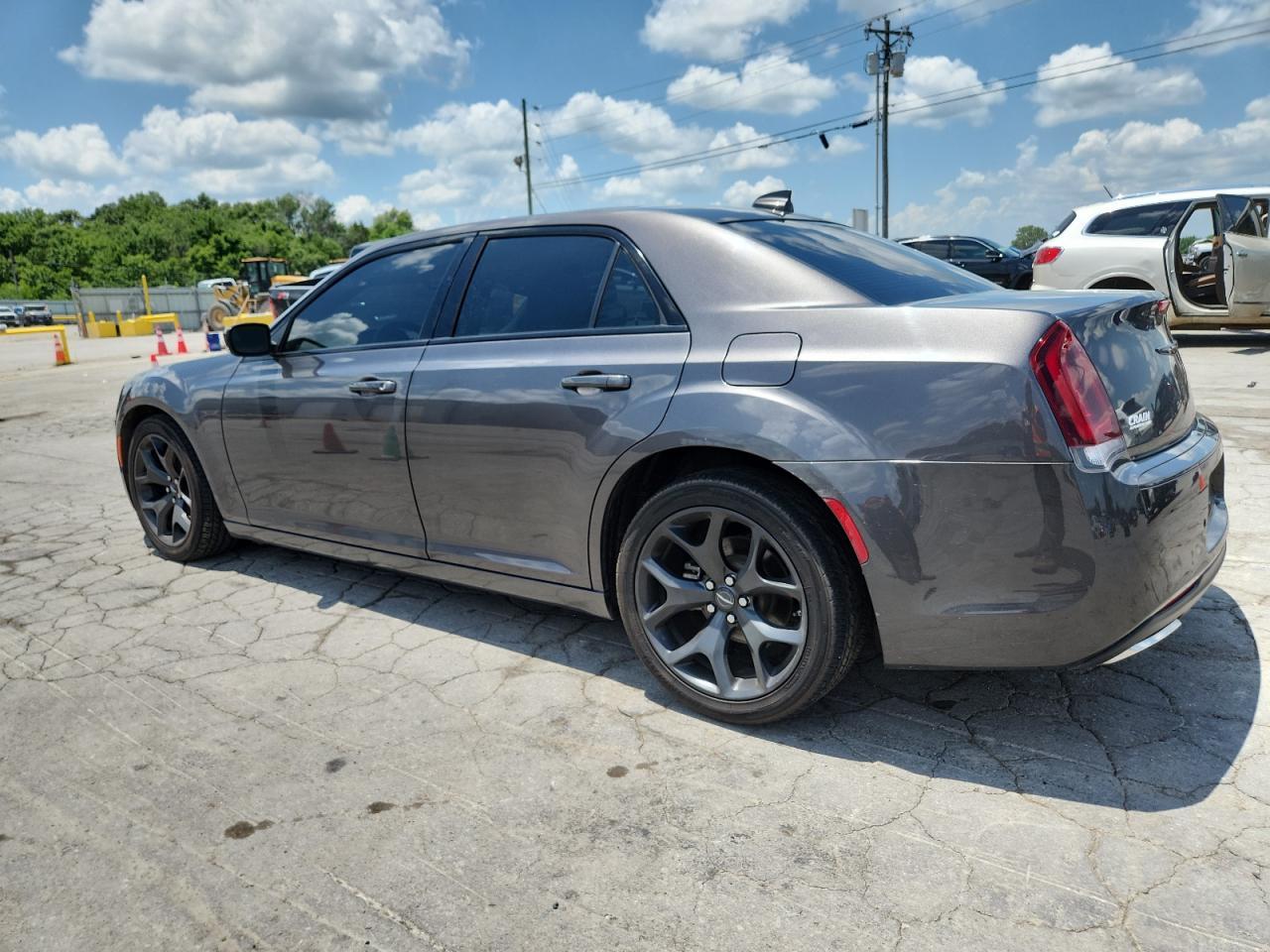 2022 Chrysler 300 S - Image 2