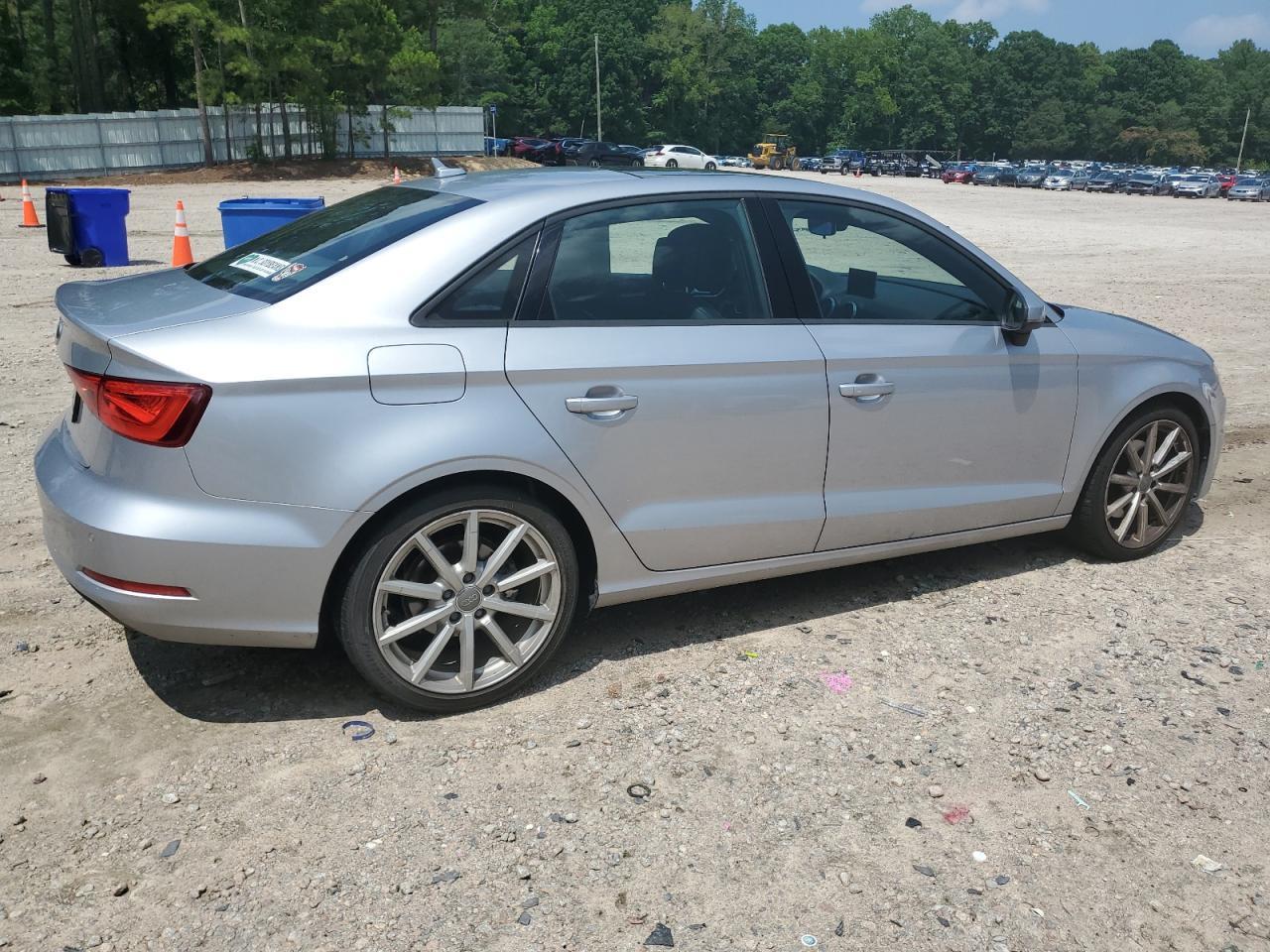 2016 Audi A3 Premium - Фото 3