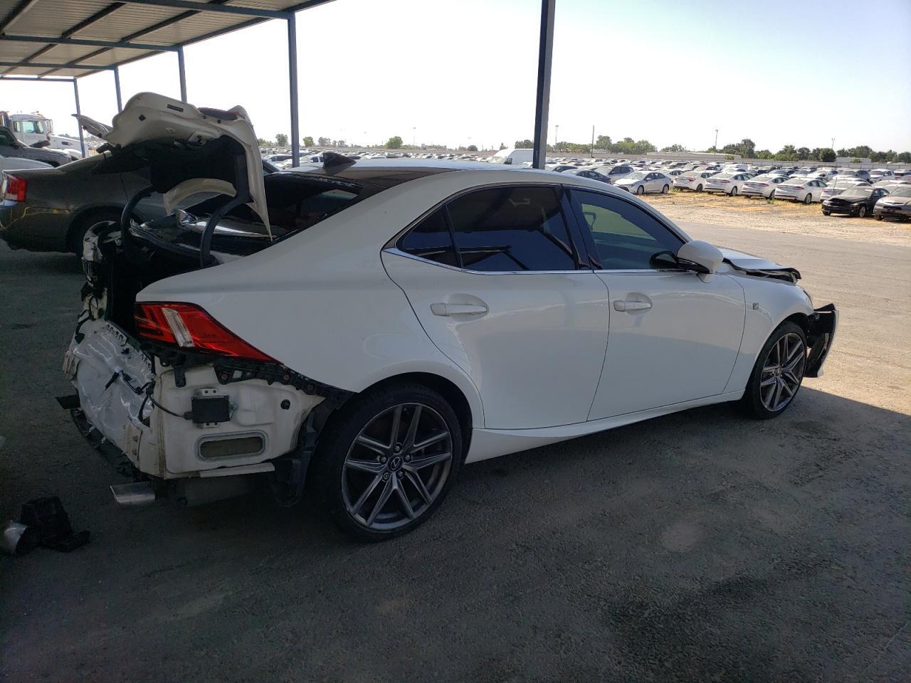 2016 Lexus Is 200T - Image 3