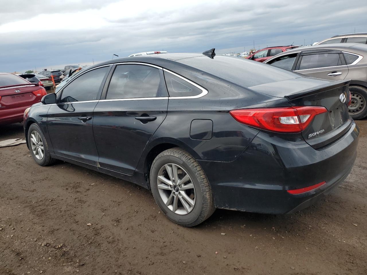 2015 Hyundai Sonata - Image 2