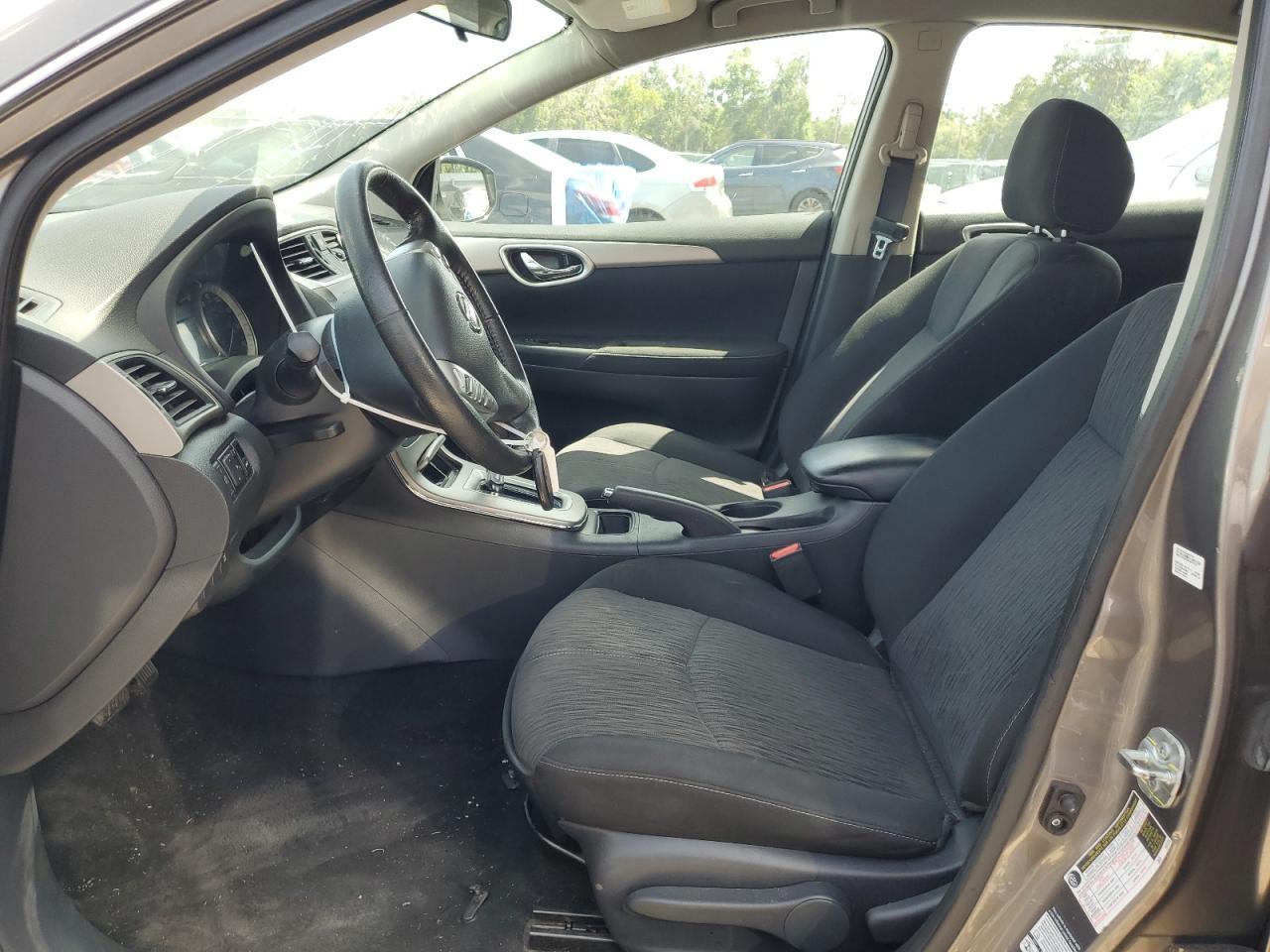 2015 Nissan Sentra S - Image 7