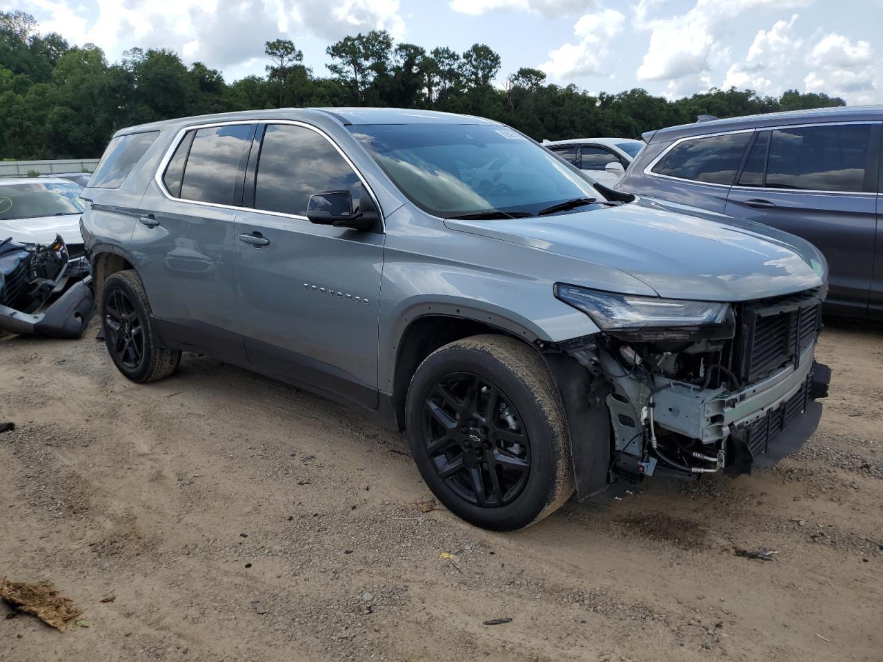 2023 Chevrolet Traverse Ls - Фото 4