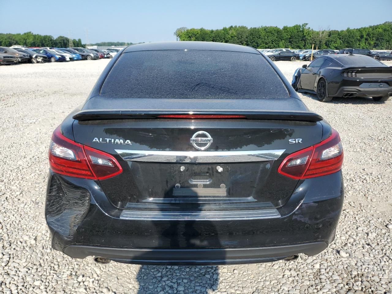 2017 Nissan Altima 2.5 - Image 6