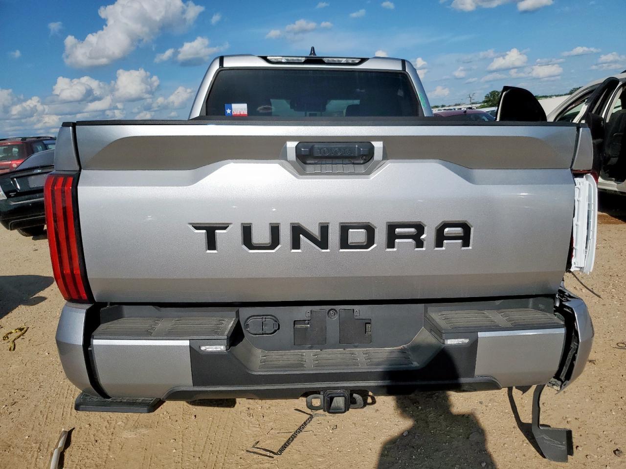 2025 Toyota Tundra Crewmax Sr - Фото 6