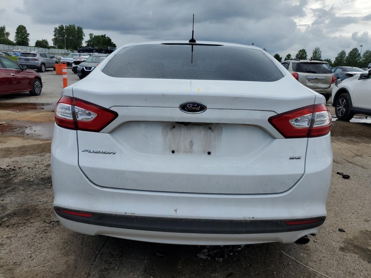 2016 Ford Fusion Se - Фото 6