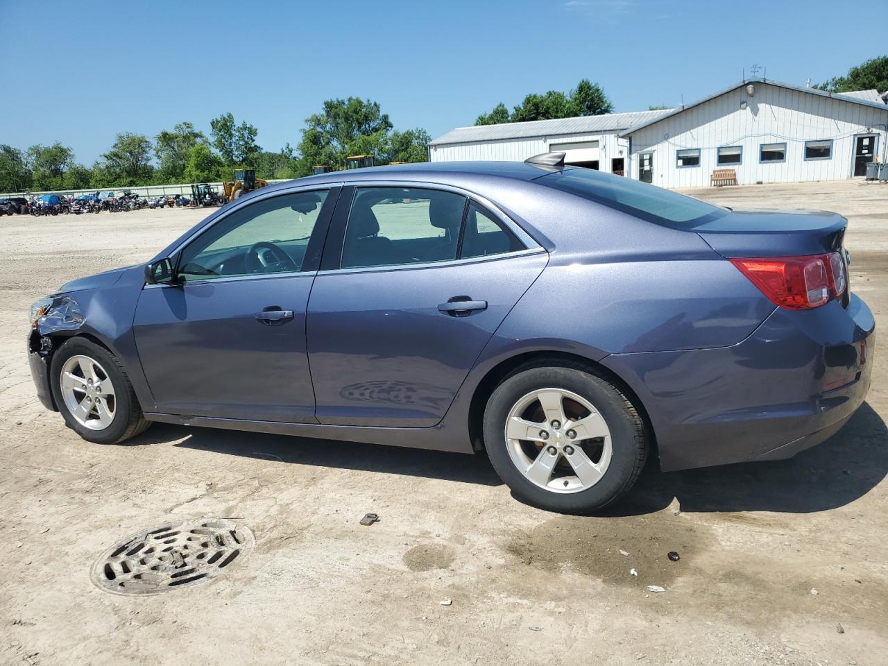 2015 Chevrolet Malibu Ls - Image 2