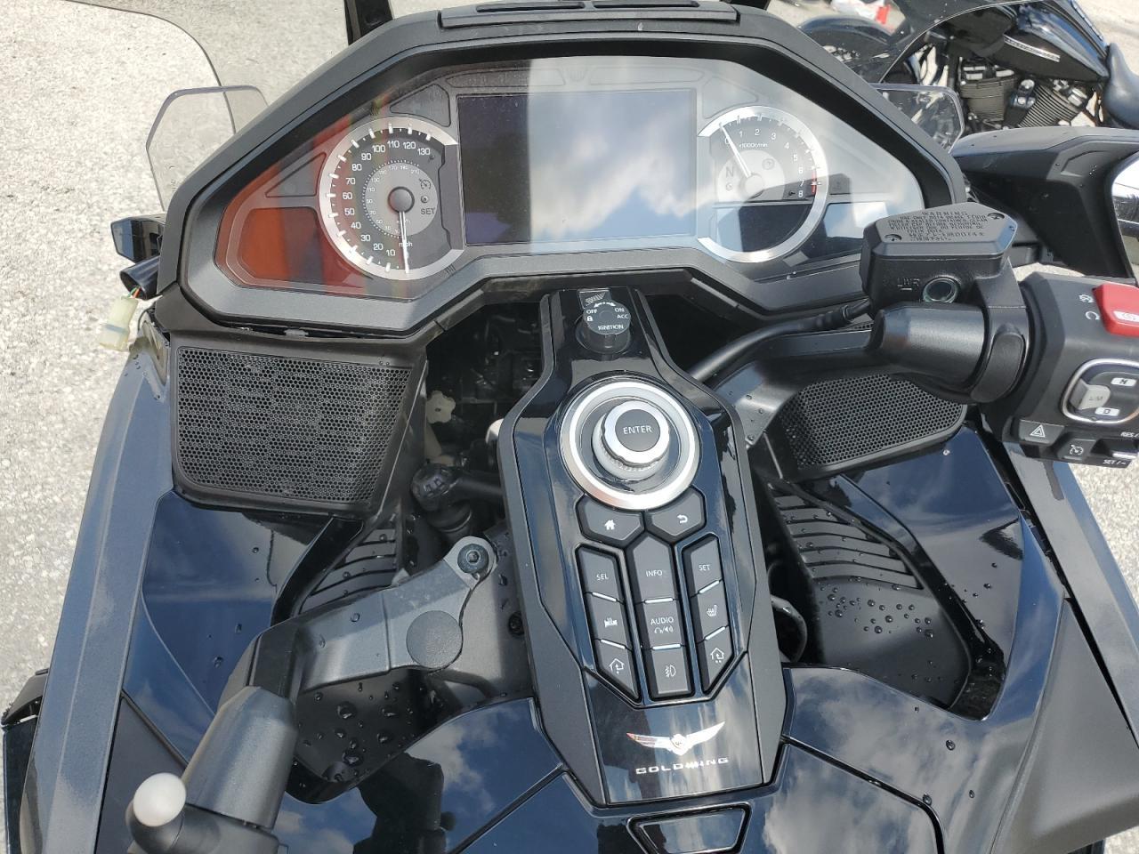2024 Honda Gl1800 D - Фото 7