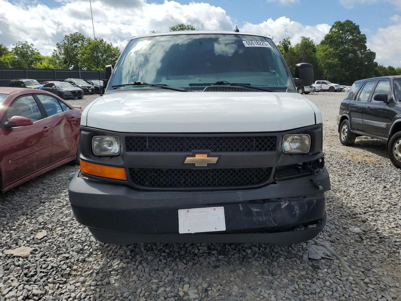 2017 Chevrolet Express G2500 - Фото 5